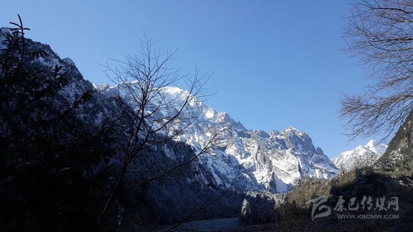 海螺溝這組冬日雪景圖請拿走！